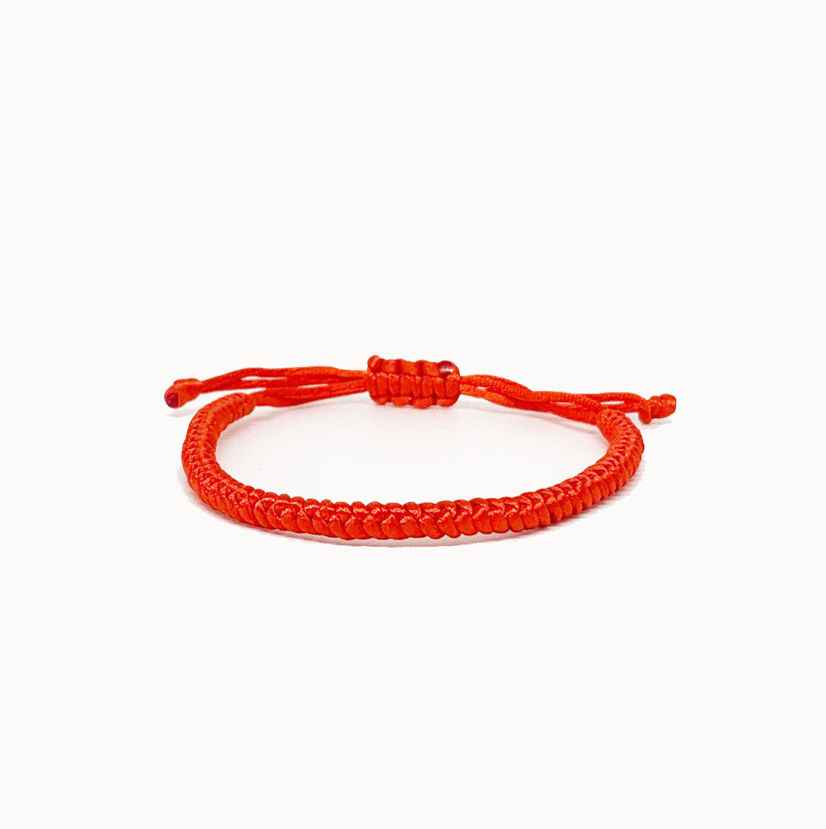 Bracciale portafortuna annodato rosso , misura regolabile NAMIKA
