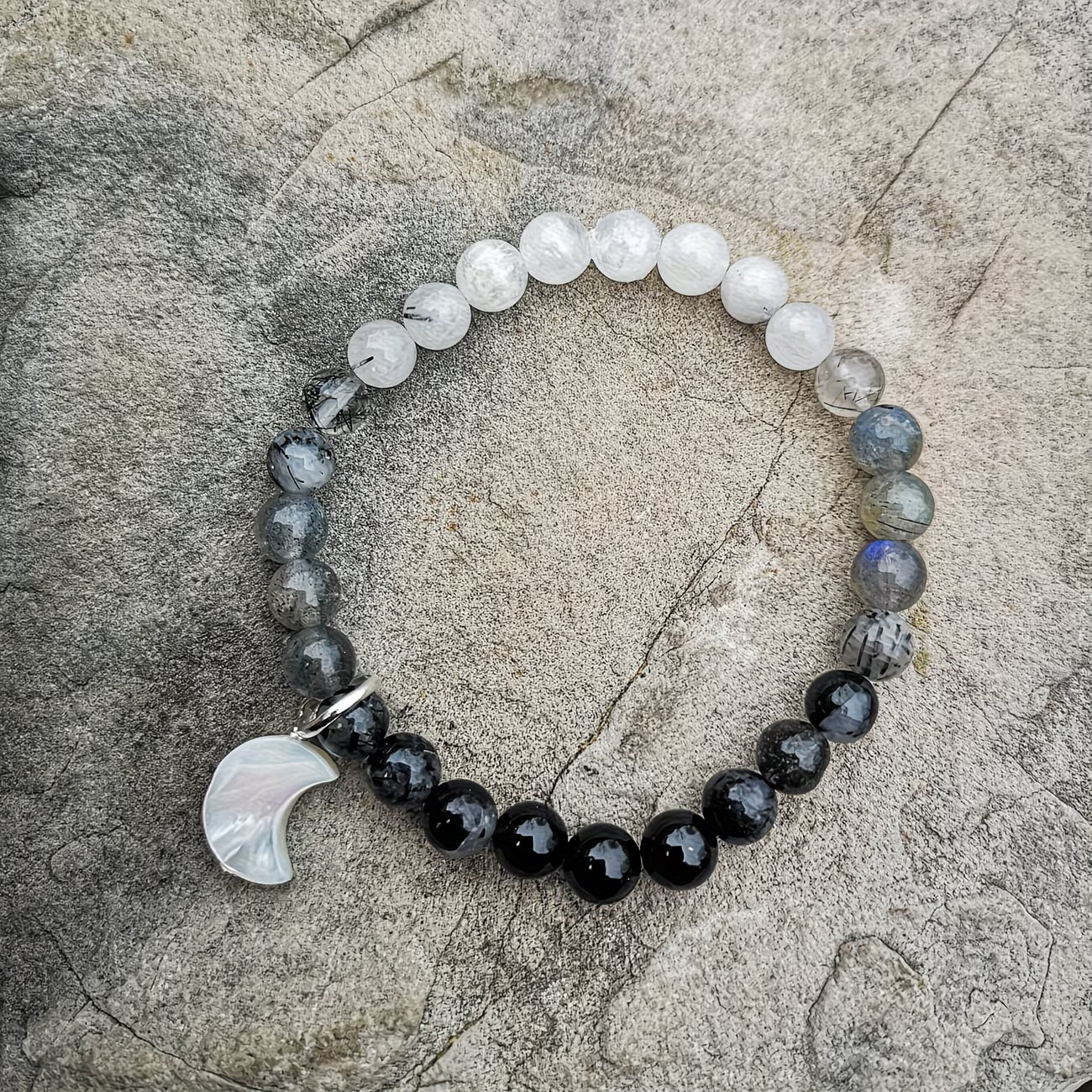 Bracciale LUNARIA - bracciale con pietre naturali e fasi lunari NAMIKA