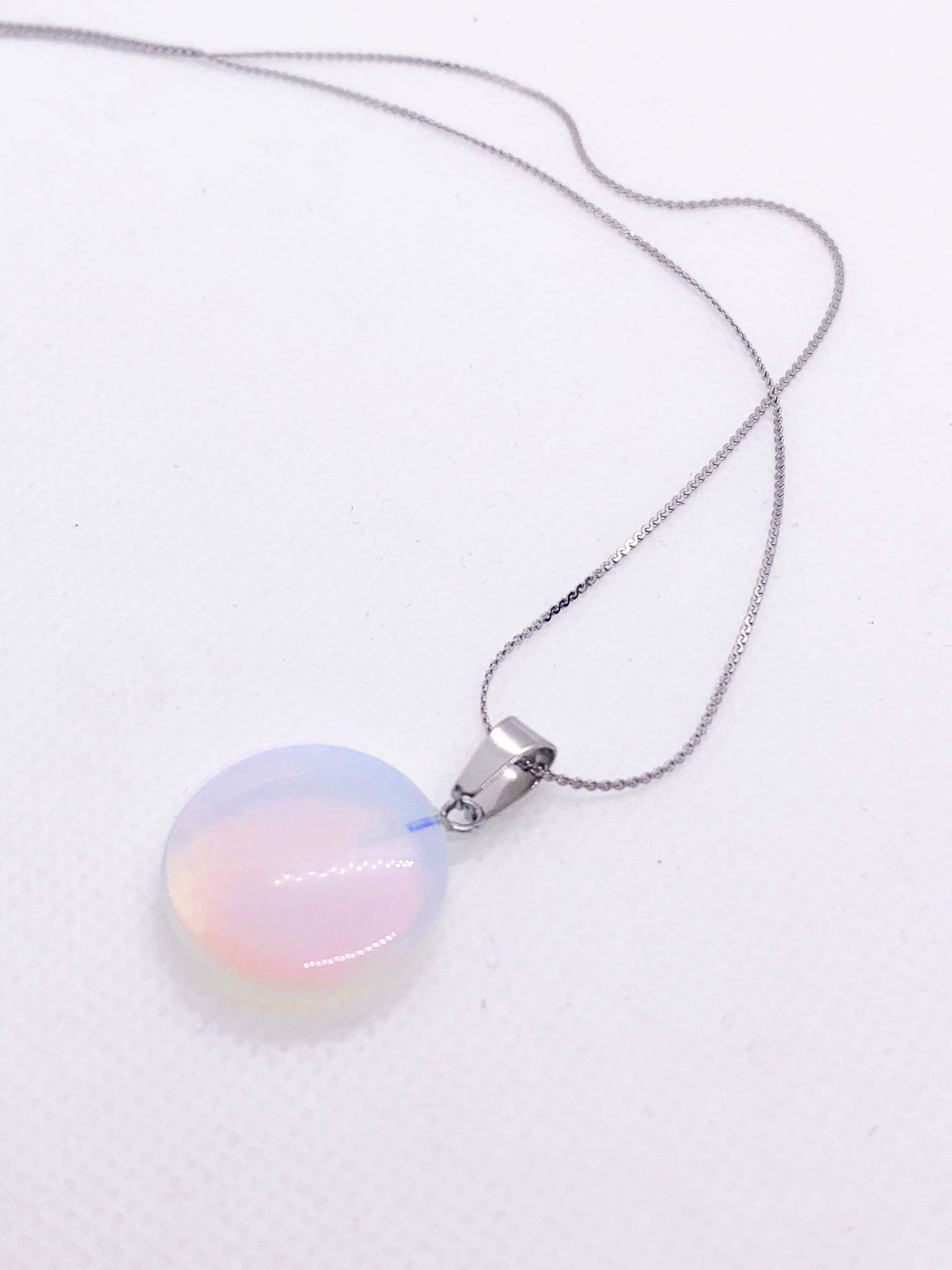 Collana con Ciondolo in Pietra di Luna Naturale – Acciaio Inossidabile Regolabile NAMIKA