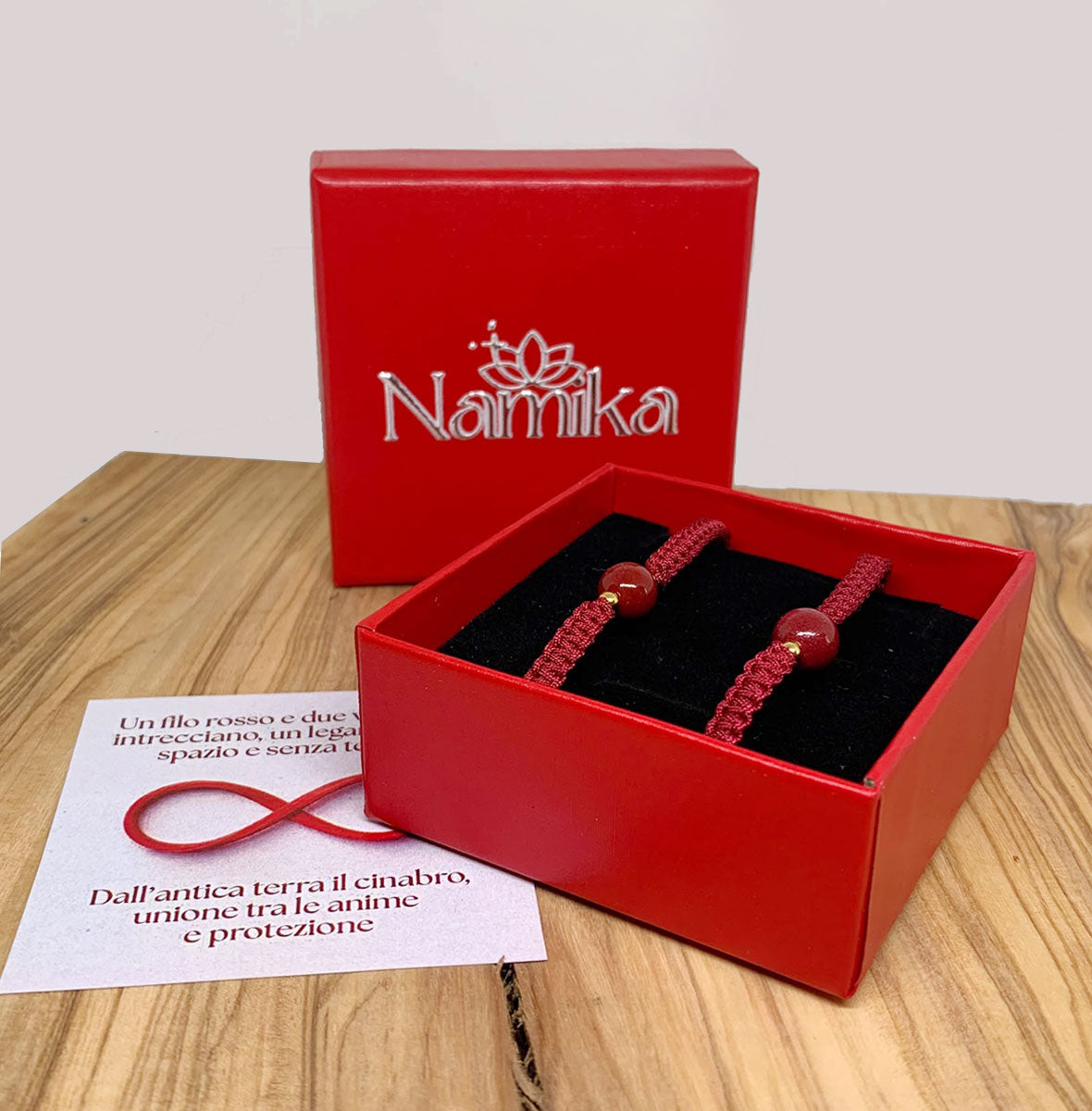 Bracciale FILO ROSSO con pietra di cinabro NAMIKA